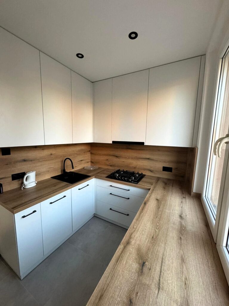 21c0c6ff-4e34-4d5b-afc9-e3db8bc0ac7e