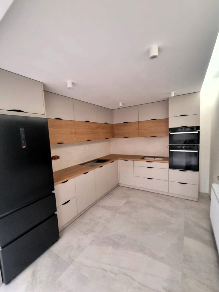 59435ec0-b9a9-4890-ac0a-8cc17355384d