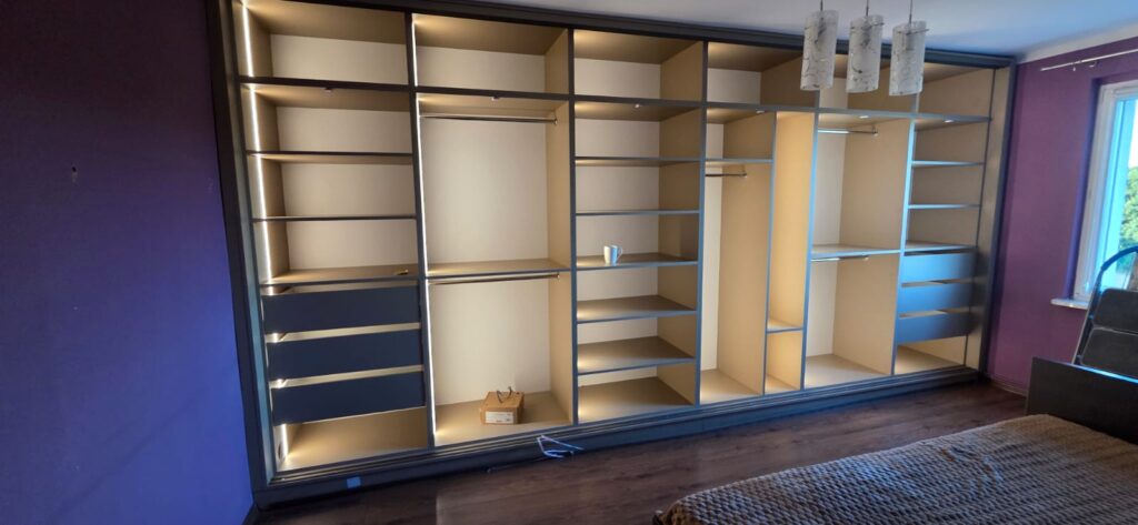 b07a0941-f98f-4631-8c6d-16f3955378f6-1