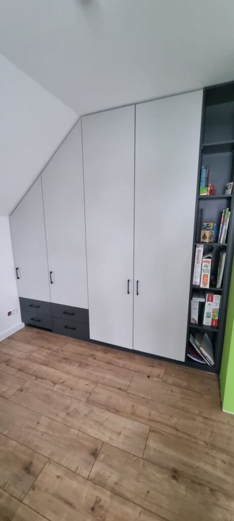 b16c2aed-19c7-492b-a3d8-72caed58eaa5